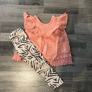 Jessica Simpson 3t top with leggings